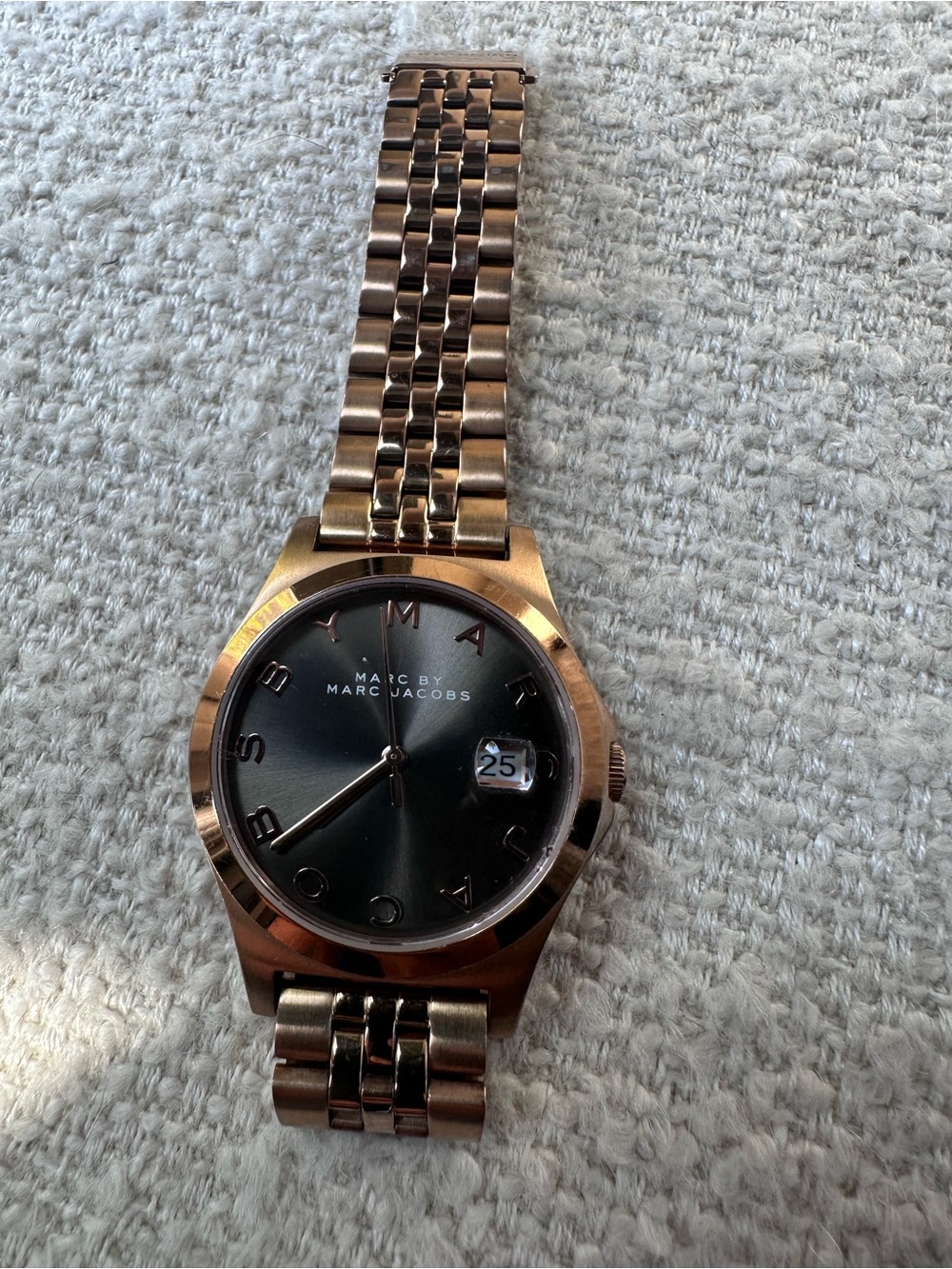 Marc by Marc Jacobs Rose Gold-tone Bracelet Watch with Black Dial